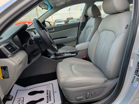 Used 2016 Kia Optima EX image 8