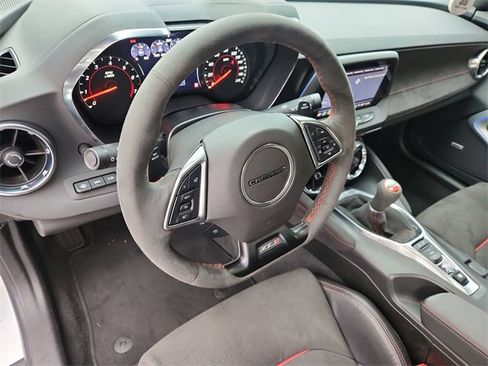 Used 2023 Chevrolet Camaro ZL1 image 20