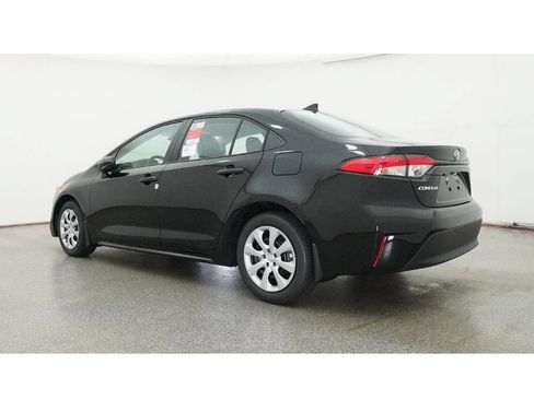 New 2026 Toyota Corolla LE FWD image 28