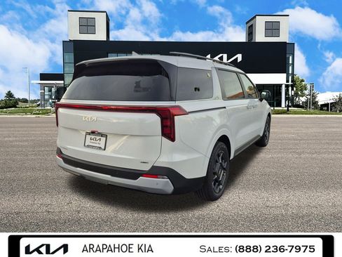 New 2026 Kia Carnival EX image 5