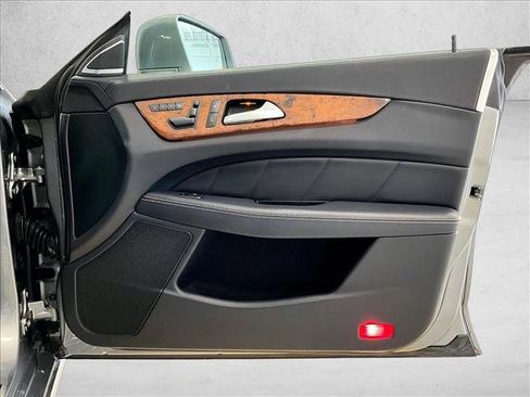 Used 2014 Mercedes-Benz CLS 550 image 19