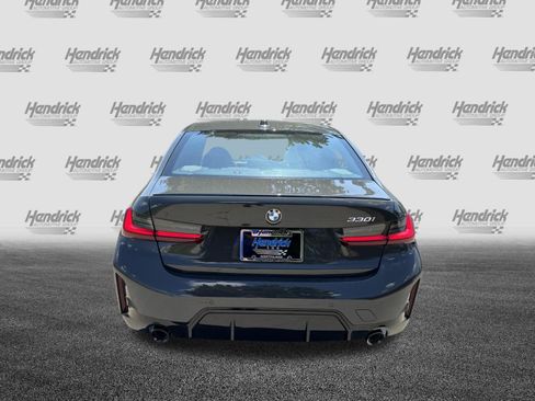 New 2026 BMW 330i Sedan w/ M Sport Package RWD image 9
