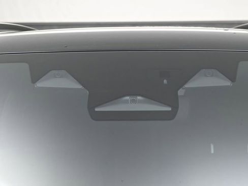 Used 2025 Subaru Forester Touring image 18