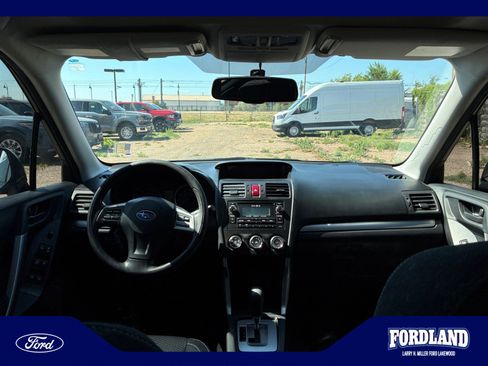 Used 2015 Subaru Forester 2.5i Premium AWD/4WD image 20