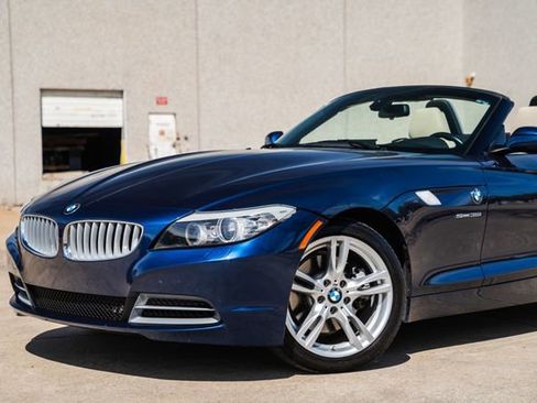 Used 2011 BMW Z4 sDrive35i image 37