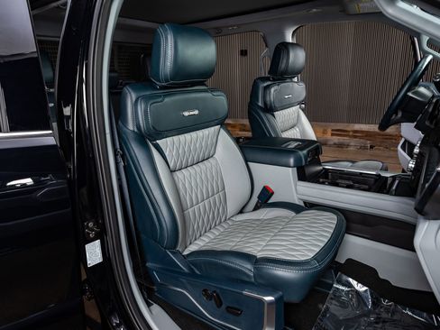 Used 2024 Ford F250 Limited w/ FX4 Off-Road Package image 31