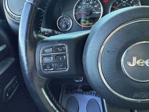 Used 2017 Jeep Wrangler Unlimited Sport w/ Quick Order Package 23S image 18