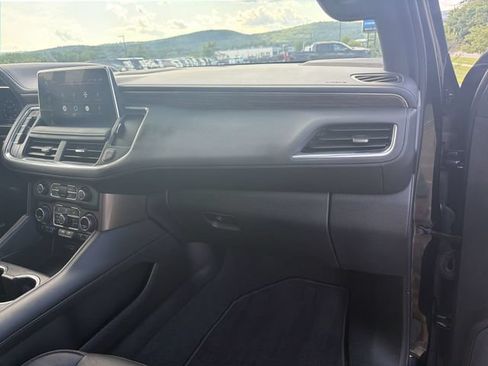 Used 2024 Chevrolet Tahoe High Country AWD/4WD image 30