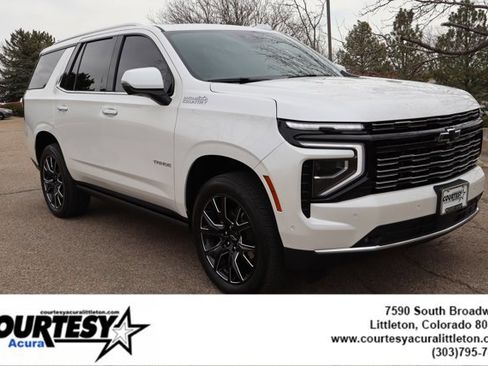 Used 2025 Chevrolet Tahoe High Country AWD/4WD image 9