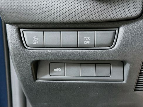Used 2025 MAZDA CX-50 AWD 2.5 S w/ Preferred Package image 17