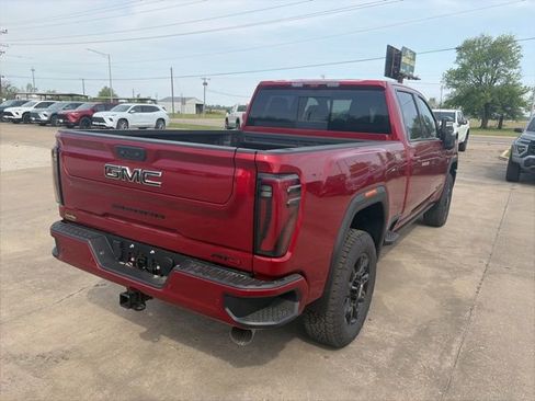New 2026 GMC Sierra 2500 AT4 w/ AT4 Premium Plus Package AWD/4WD image 6