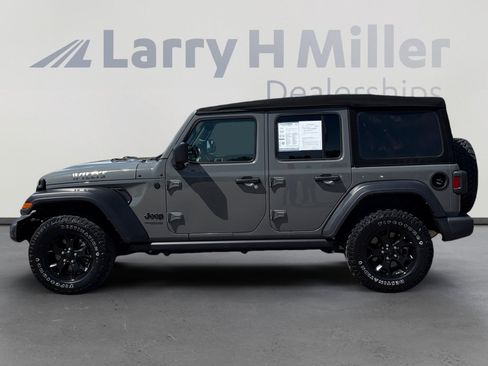 Used 2022 Jeep Wrangler Unlimited Sport AWD/4WD image 3