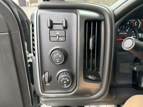 Certified 2016 Chevrolet Silverado 2500 LTZ w/ Duramax Plus Package image 23