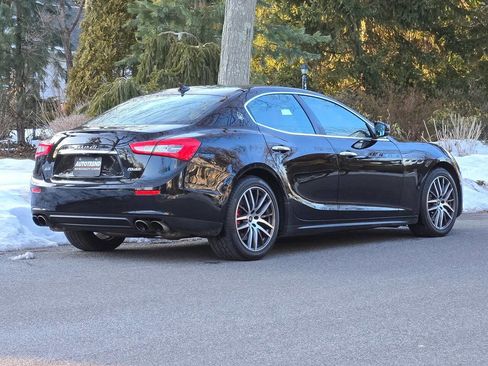 Used 2017 Maserati Ghibli S Q4 image 21
