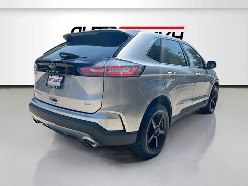 Used 2022 Ford Edge Titanium image 7