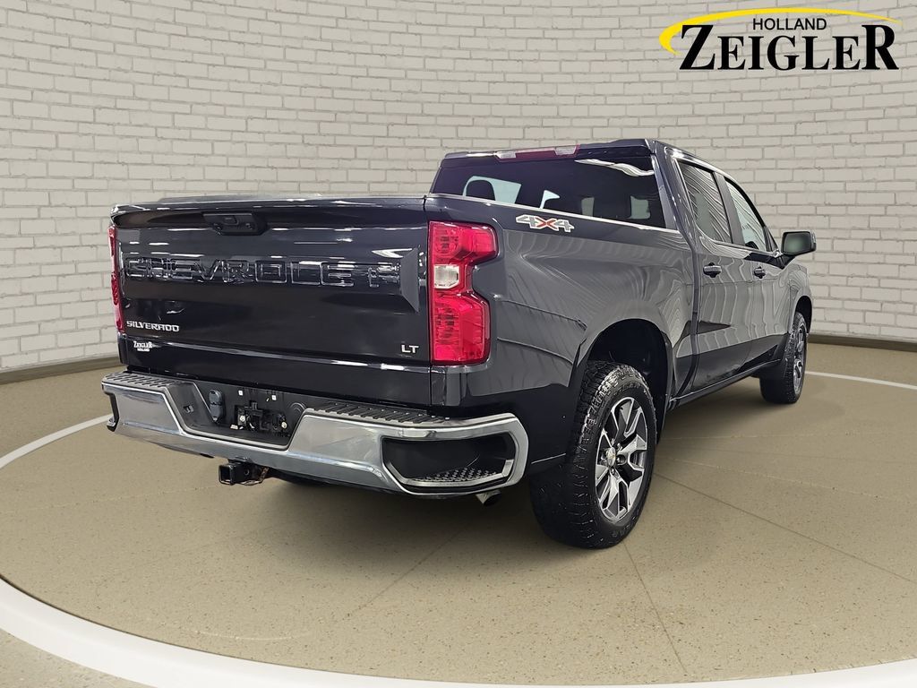 Used 2023 Chevrolet Silverado 1500 LT AWD/4WD image 5