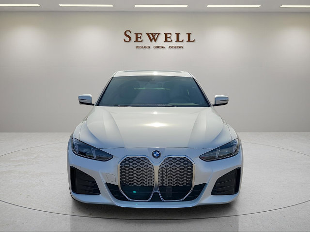 New 2026 BMW i4 eDrive40 w/ M Sport Package RWD image 8