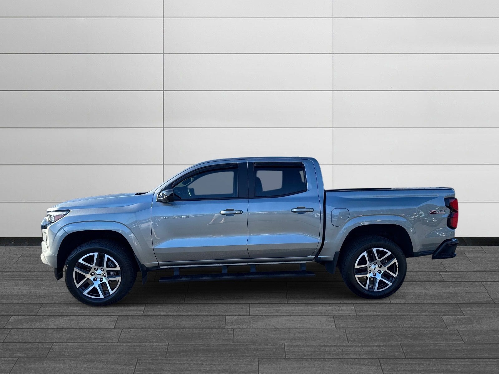 Used 2023 Chevrolet Colorado Z71 w/ Z71 Convenience Package 2 AWD/4WD image 6