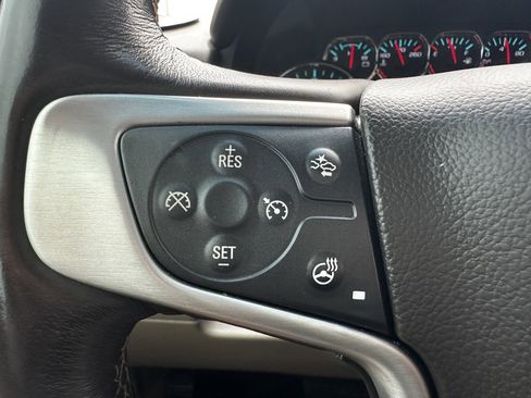 Used 2018 GMC Yukon SLT w/ Open Road Package image 44