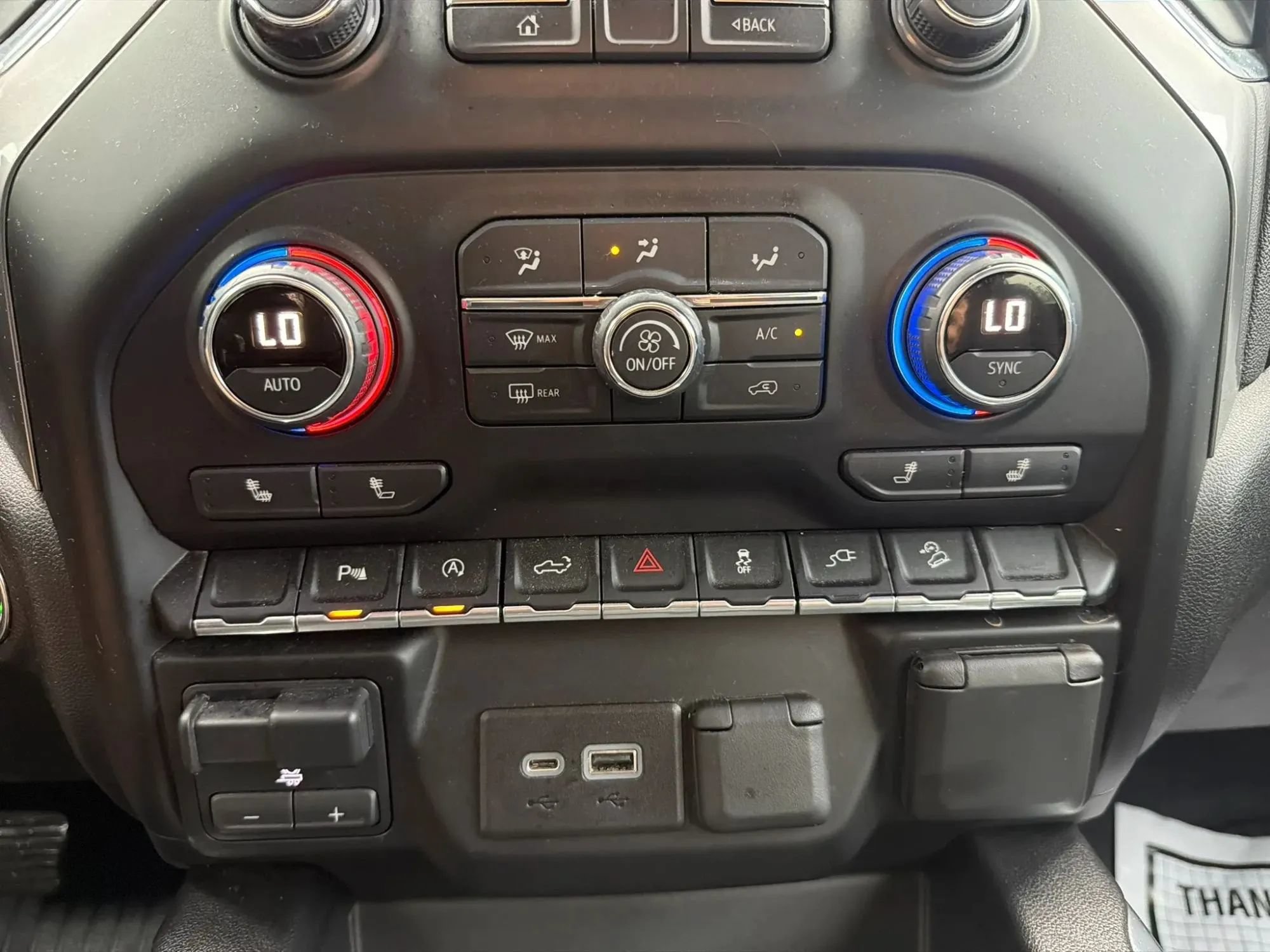 Used 2020 Chevrolet Silverado 1500 LT Trail Boss AWD/4WD image 24