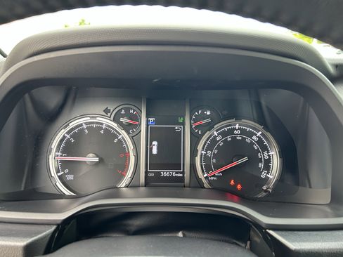 Certified 2023 Toyota 4Runner TRD Off-Road Premium image 21