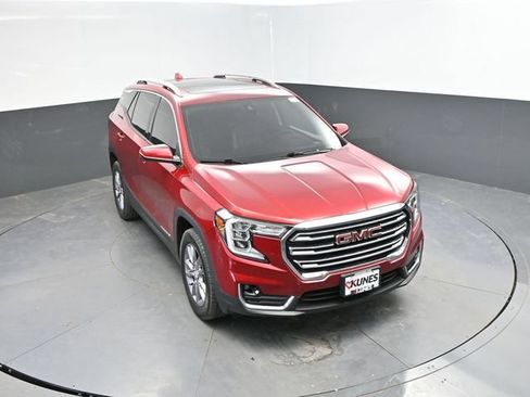 Used 2023 GMC Terrain SLT AWD/4WD image 35