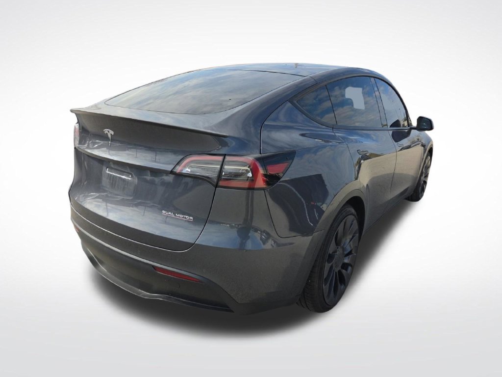 Used 2022 Tesla Model Y Performance AWD/4WD image 6