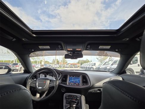 Used 2019 Dodge Challenger R/T w/ Plus Package image 12