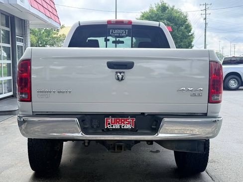 Used 2006 Dodge Ram 2500 Truck SLT w/ TRX4 Group AWD/4WD image 4