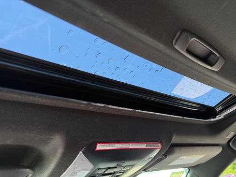 Used 2023 Toyota RAV4 SE w/ Weather & Moonroof Package AWD/4WD image 31