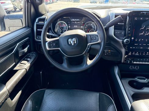 Used 2024 RAM 2500 Laramie w/ Sport Appearance Package image 17