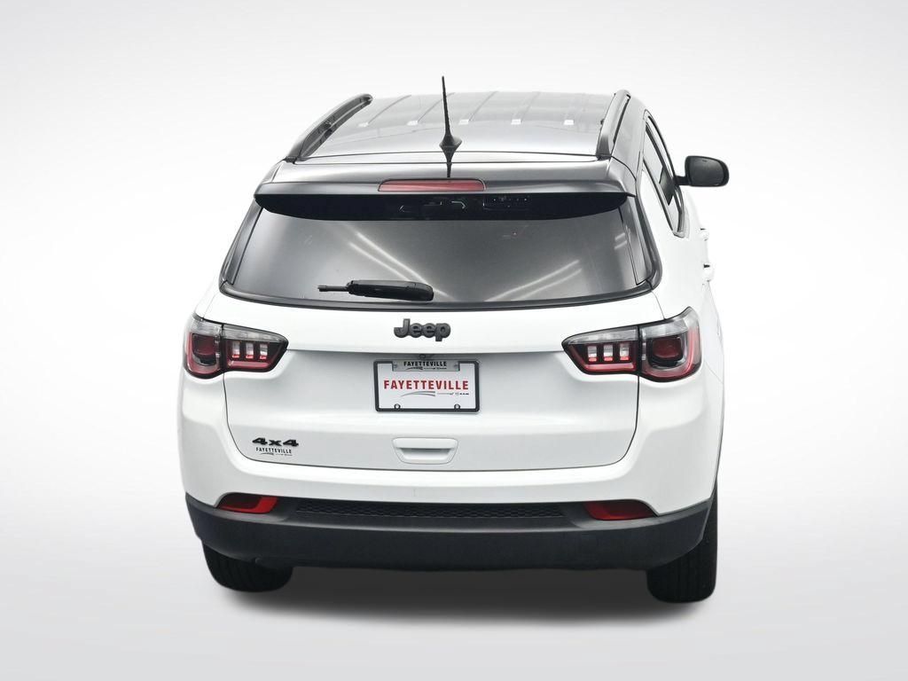 Used 2023 Jeep Compass Latitude AWD/4WD image 27