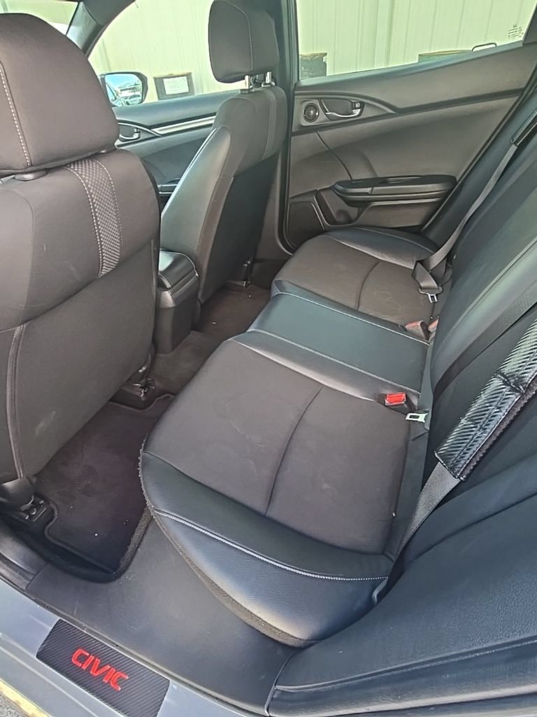 Used 2021 Honda Civic Sport image 11