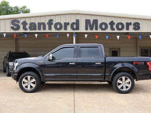 Used 2015 Ford F150 Platinum w/ Equipment Group 701A Luxury AWD/4WD image 1