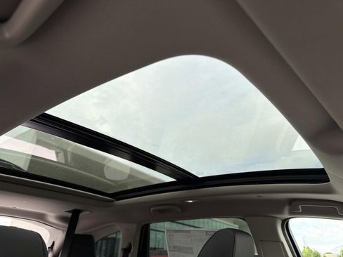 New 2026 Acura MDX SH-AWD image 9