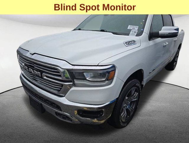 Used 2023 RAM 1500 Laramie AWD/4WD image 5