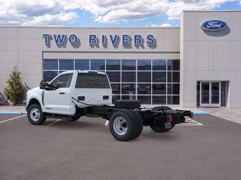 New 2026 Ford F350 XL w/ XL Chrome Package AWD/4WD image 4