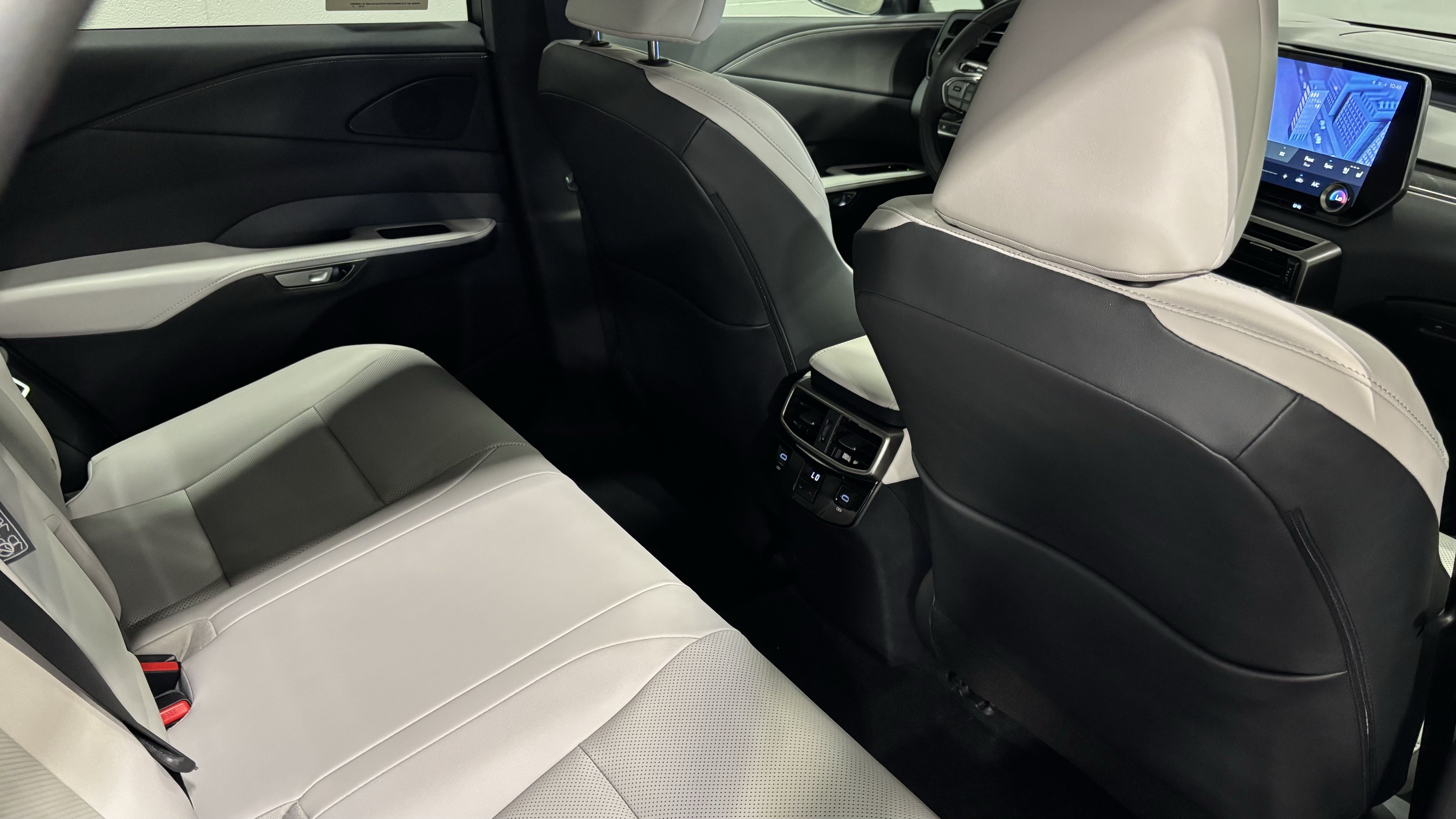 New 2026 Lexus RX 350 Premium w/ Convenience Package FWD image 3