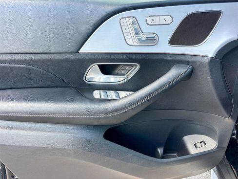 Used 2024 Mercedes-Benz GLE 350 4MATIC image 18