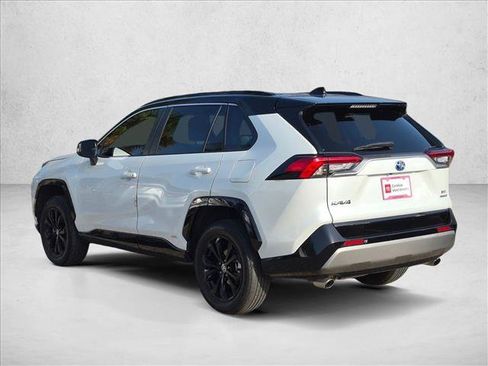 Used 2023 Toyota RAV4 XSE AWD/4WD image 7