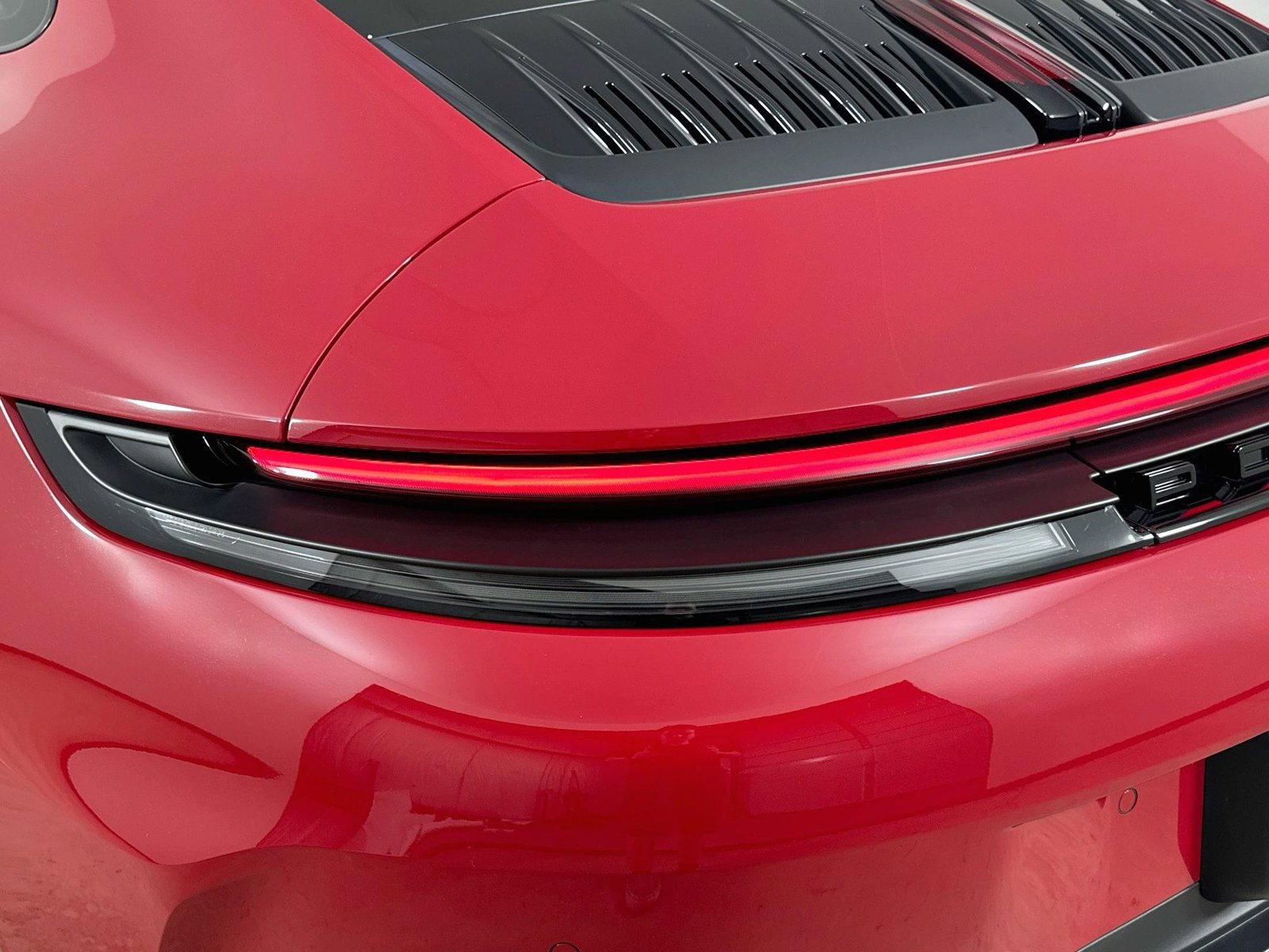 Certified 2025 Porsche 911 Carrera S RWD image 12