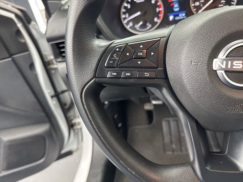 Used 2024 Nissan Sentra S image 24