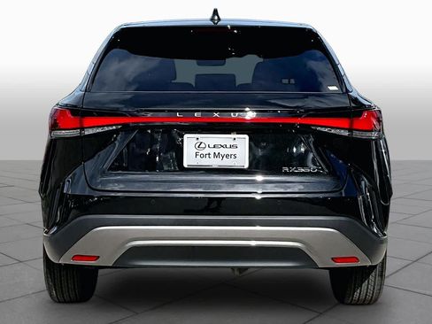 Used 2025 Lexus RX 350 FWD w/ Technology Package image 5