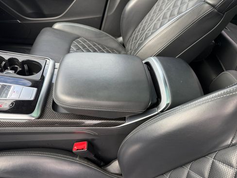 Used 2022 Audi SQ8 Prestige image 25