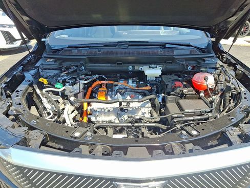 Certified 2026 Cadillac Optiq Luxury 1 AWD/4WD image 29