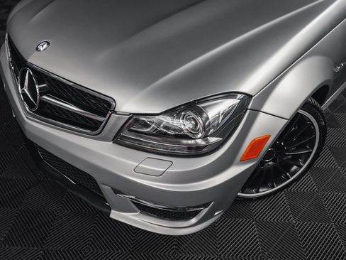 Used 2012 Mercedes-Benz C 63 AMG Sedan image 3