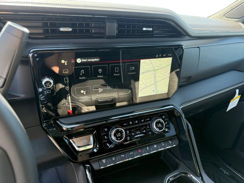 New 2026 GMC Sierra 2500 AT4X w/ AT4X AEV Edition AWD/4WD image 12