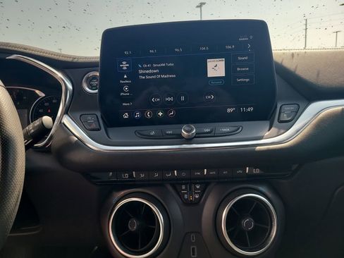 Used 2023 Chevrolet Blazer LT image 16