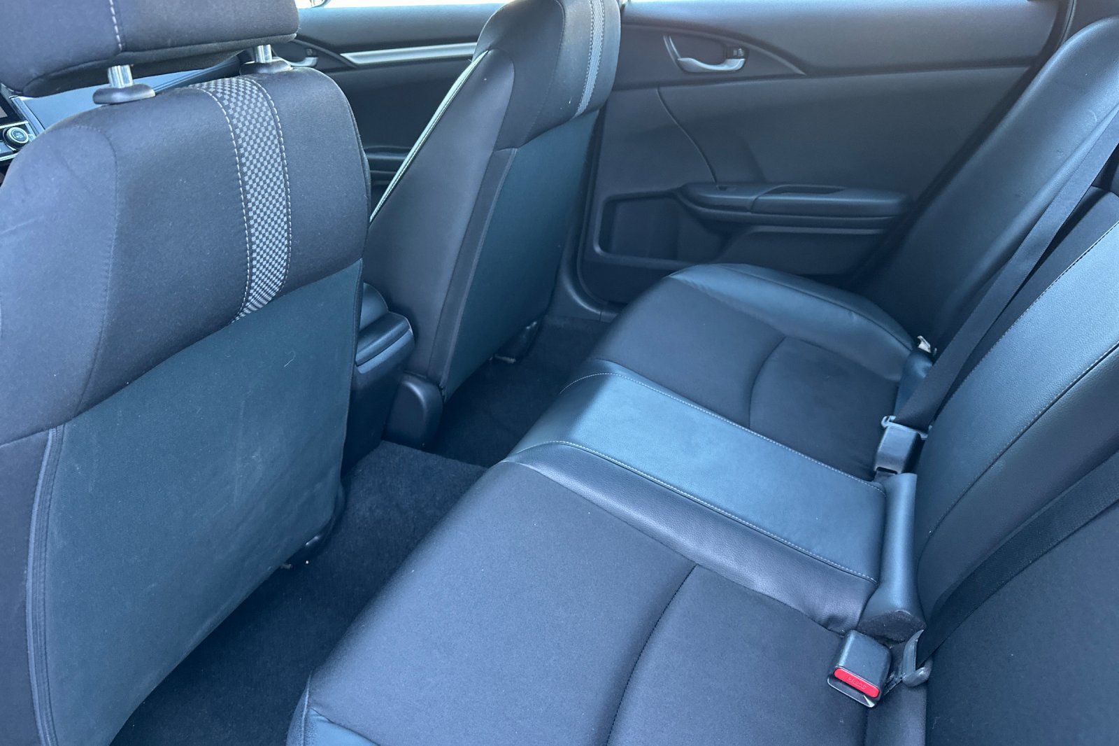 Used 2019 Honda Civic Sport image 14