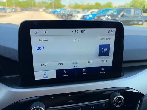 Used 2022 Ford Escape SE w/ SE Sport Appearance Package FWD image 20
